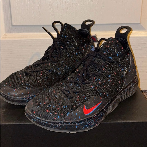 Nike Black Multicolor Speckled Sneakers main image 3